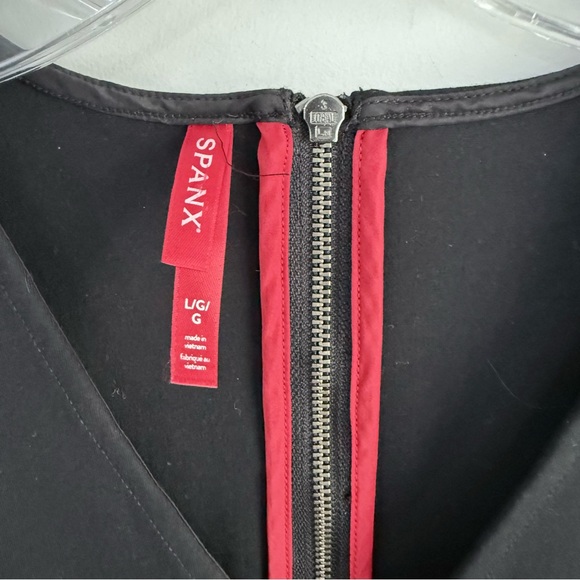 SPANX The Perfect Shaping Pant Jumpsuit L Black Flare Wide Leg Ponte Knit V-Neck - Picture 9 of 16